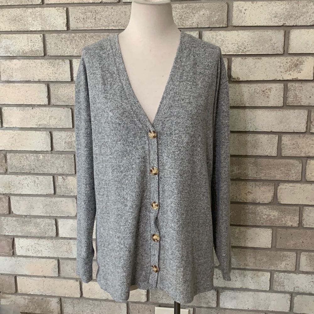 3for$20 Cardigan small